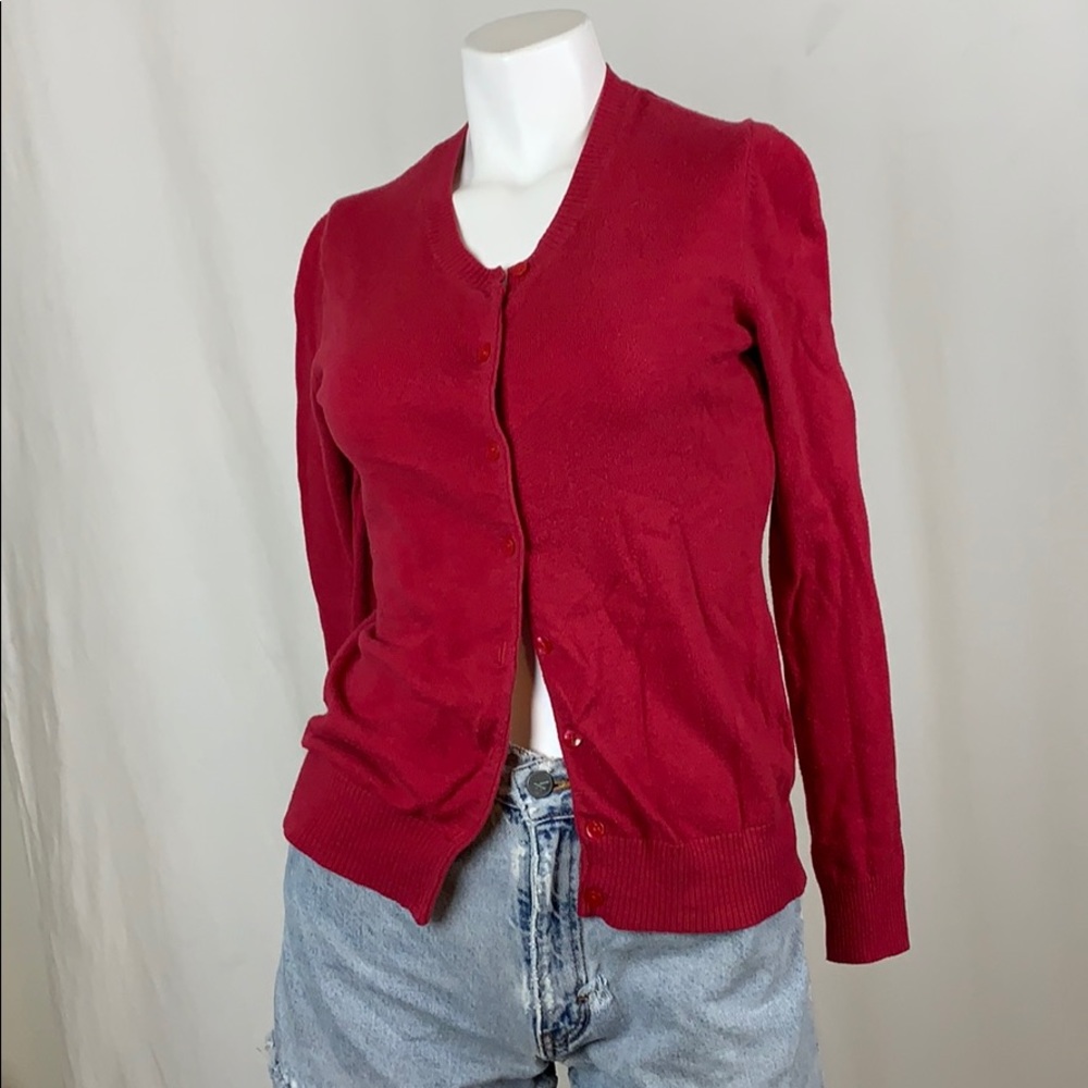 Ladies Gap pink button up cardigan sz M